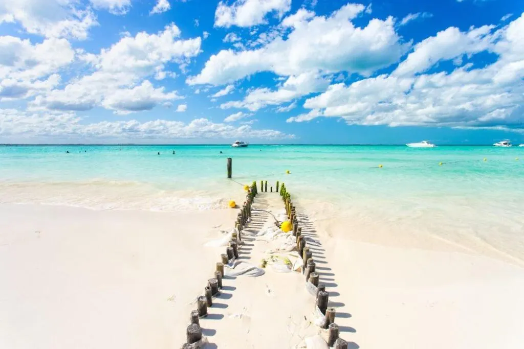 Apartment Family Retreat In Punta Norte Isla Mujeres